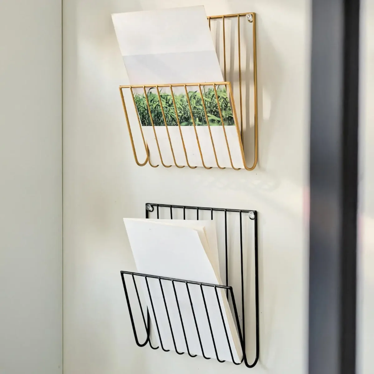 Suporte de parede em ferro para ficheiros — suporte de um nível para revistas e cartas (dourado ou preto) - Image 6